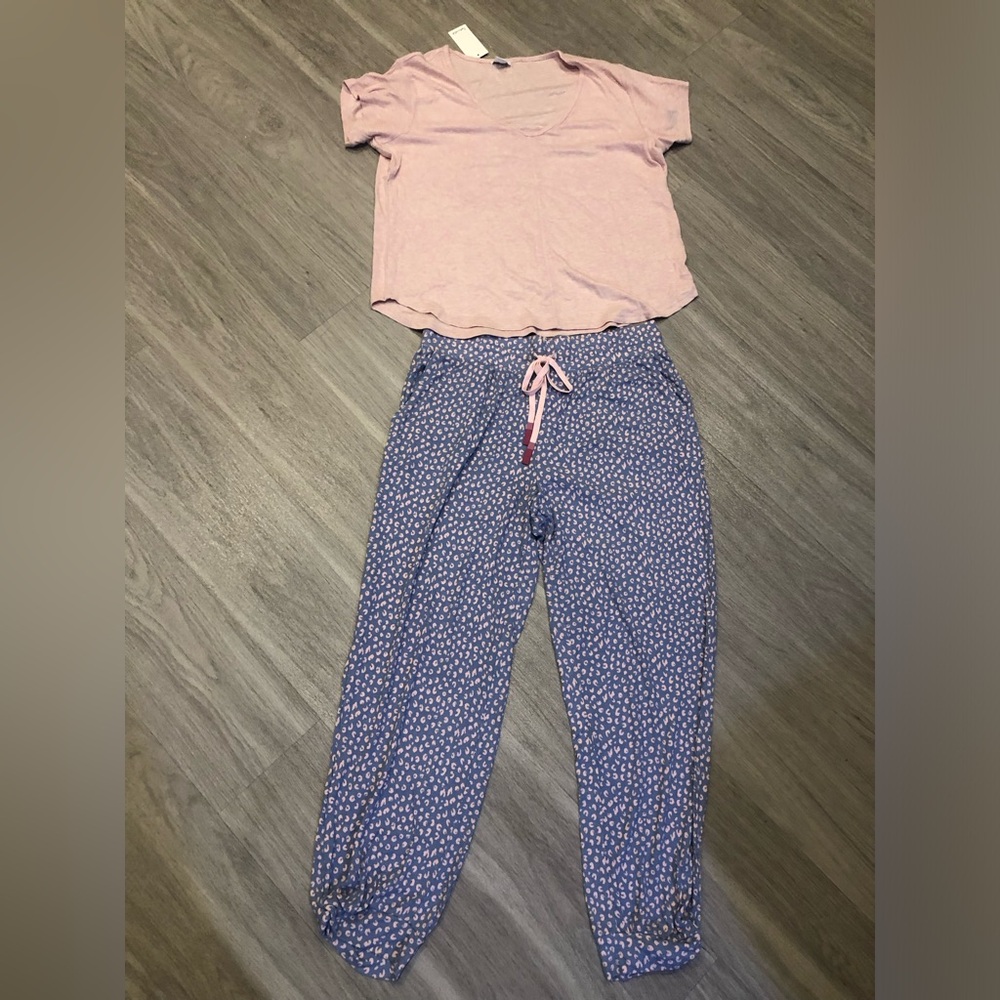 New Splendid Cozy Pink Tee & Blue Printed Lounge Pants Set M
